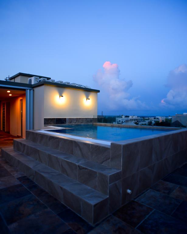 Sunrise 42 Suites Hotel Playa del Carmen Buitenkant foto