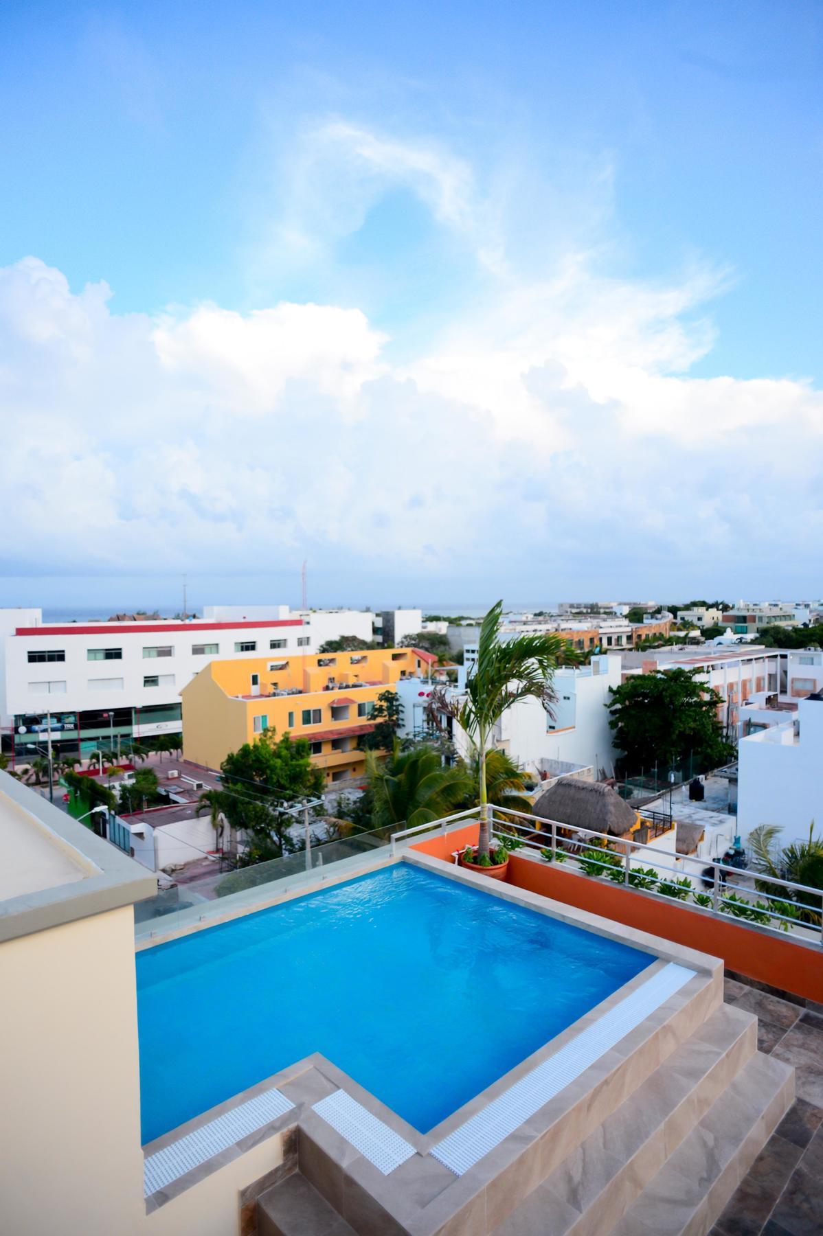 Sunrise 42 Suites Hotel Playa del Carmen Buitenkant foto