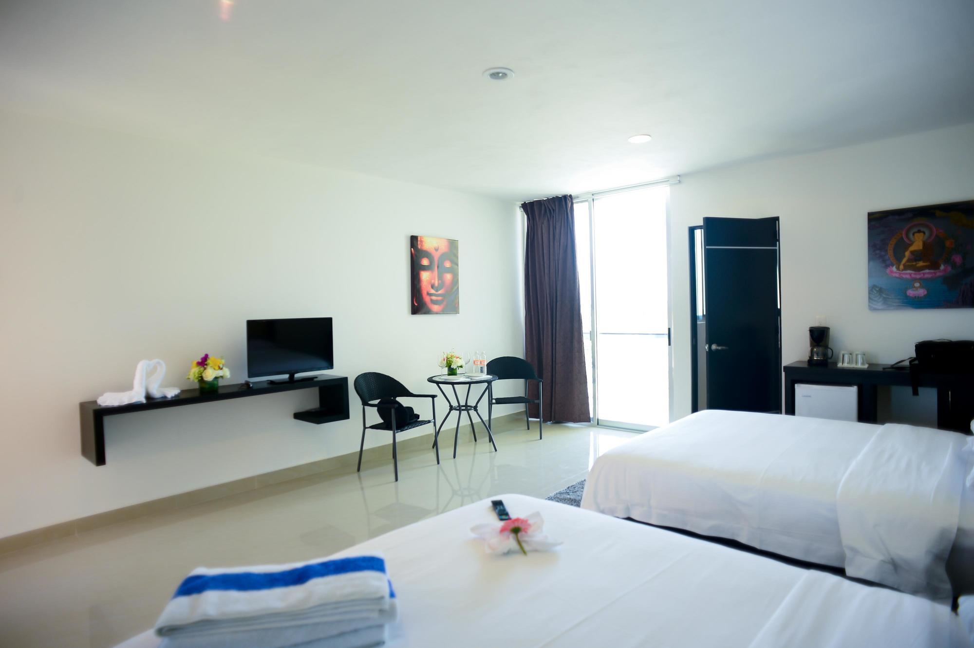 Sunrise 42 Suites Hotel Playa del Carmen Buitenkant foto