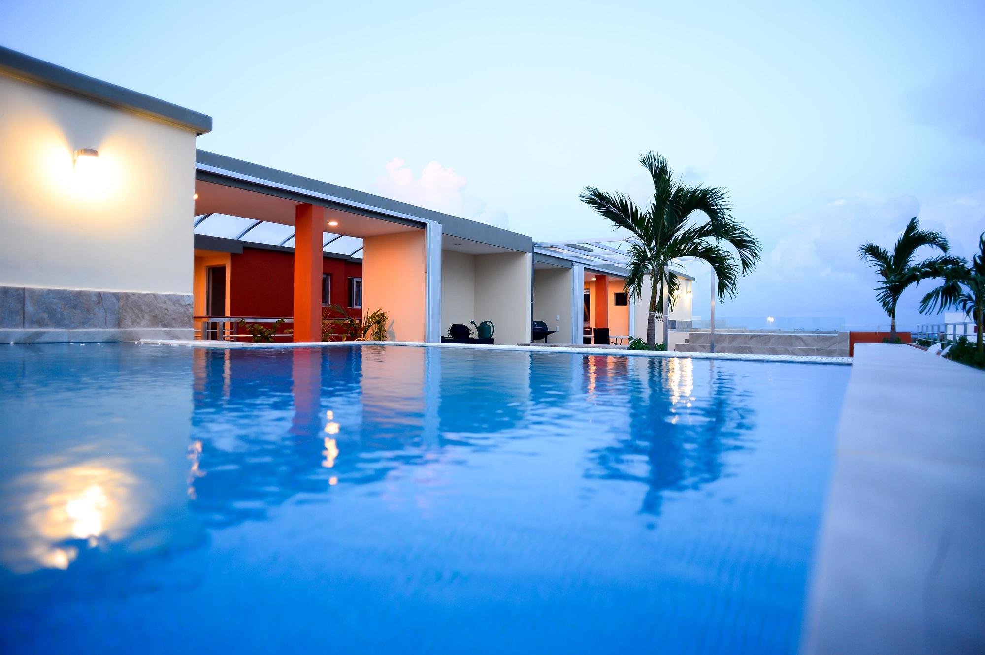 Sunrise 42 Suites Hotel Playa del Carmen Buitenkant foto